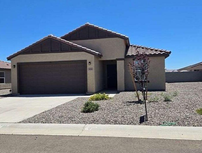 3416 E Ames Ave in Kingman, AZ - Building Photo