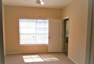 2302 Mid Town Terrace in Orlando, FL - Building Photo - Building Photo