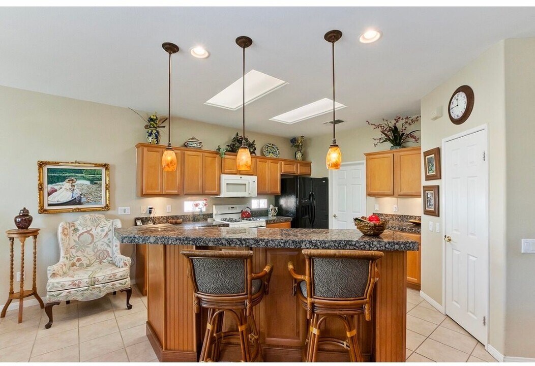 78995 Spirito Ct in Palm Desert, CA - Foto de edificio