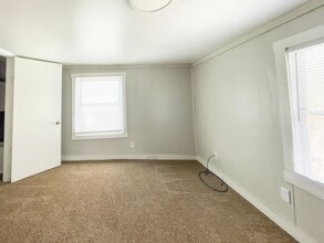 906 W Main St in Muncie, IN - Building Photo - Building Photo