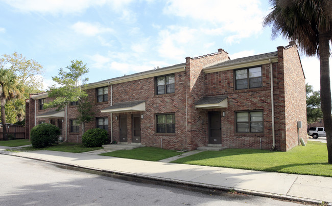 50 Drake St in Charleston, SC - Foto de edificio - Building Photo