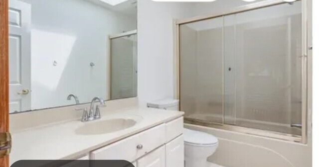 property at 5261 Oakbrook Dr