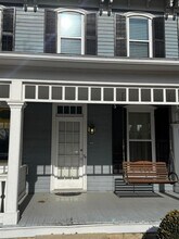 160 1/2 W Mound St in Circleville, OH - Building Photo - Building Photo