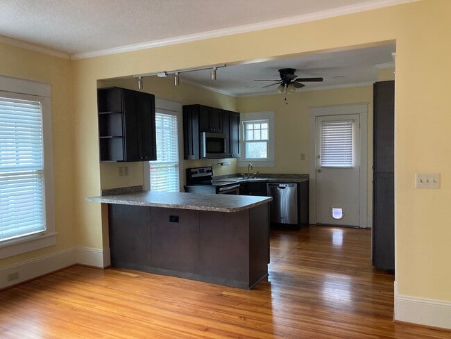 property at 1010 Glenwood ave