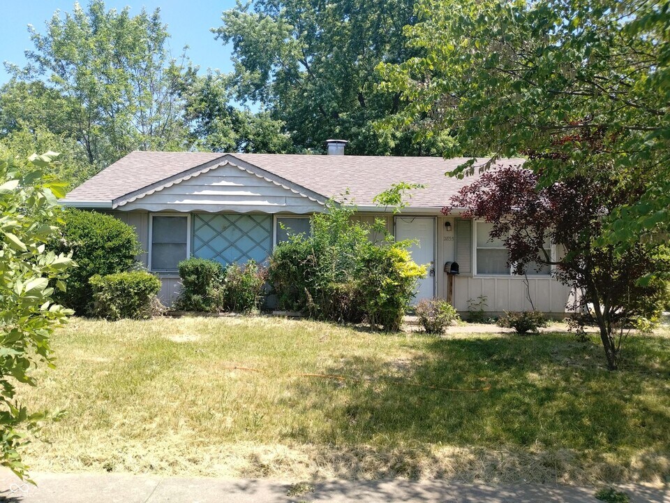 2835 N Boehning St in Indianapolis, IN - Building Photo
