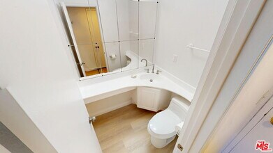 10464 Larwin Ave in Los Angeles, CA - Building Photo - Building Photo