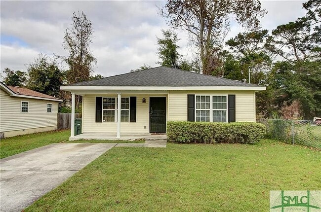 property at 1914B McLeod St