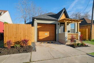 1612 N 67th St in Houston, TX - Building Photo - Building Photo