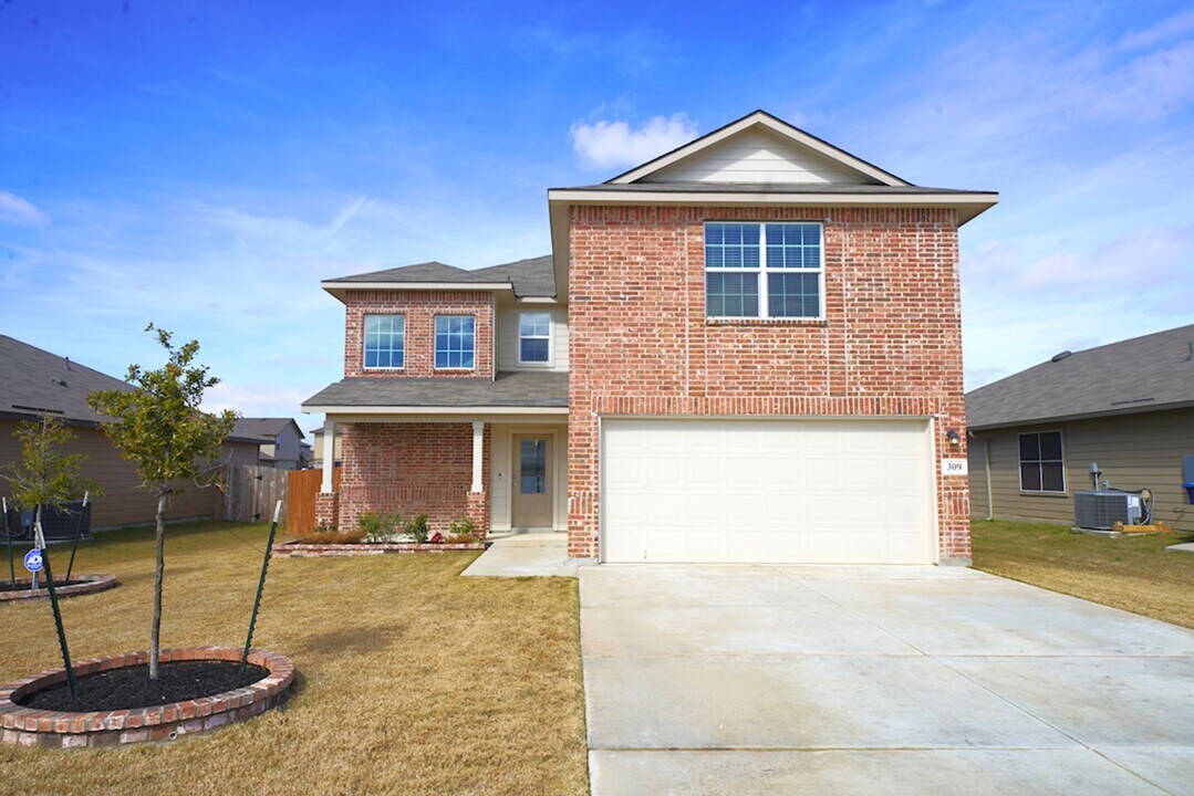 309 Washita River in Cibolo, TX - Building Photo