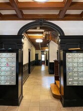 38 Hemenway St, Unit 35 in Boston, MA - Building Photo - Building Photo