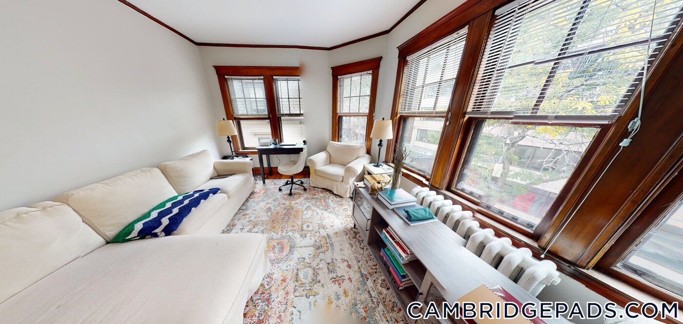 11-13 Story St. in Cambridge, MA - Building Photo