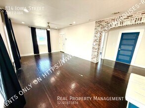 814 Iowa St in San Antonio, TX - Building Photo - Building Photo