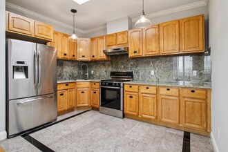 163 Rae Ave, Unit 3 in San Francisco, CA - Foto de edificio - Building Photo