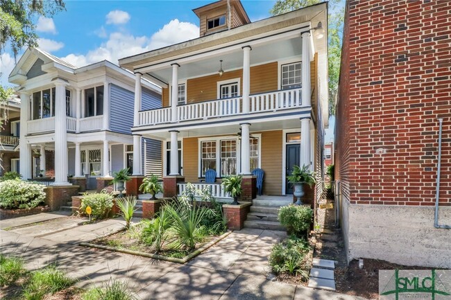 11 E 34th St in Savannah, GA - Building Photo - Building Photo