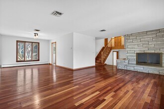 352 Rahway Rd in Edison, NJ - Building Photo - Building Photo