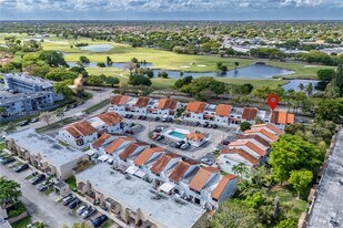 6211 SW 138th Ct in Miami, FL - Building Photo