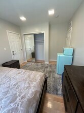 15824 Septo St in Los Angeles, CA - Building Photo - Building Photo