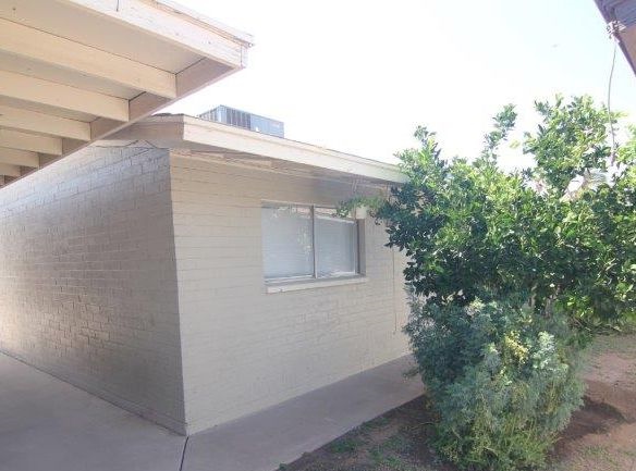 435 W 3rd Pl in Mesa, AZ - Building Photo