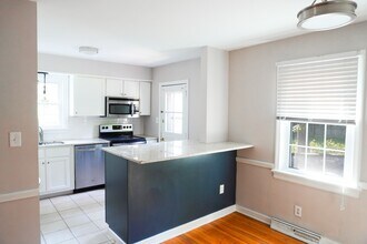 1004 Baywood Ct in Richmond, VA - Building Photo - Building Photo