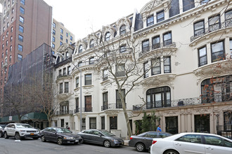 312 W 105th St in New York, NY - Building Photo - Building Photo