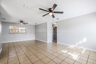 21 E Celeste St in Apopka, FL - Building Photo - Building Photo