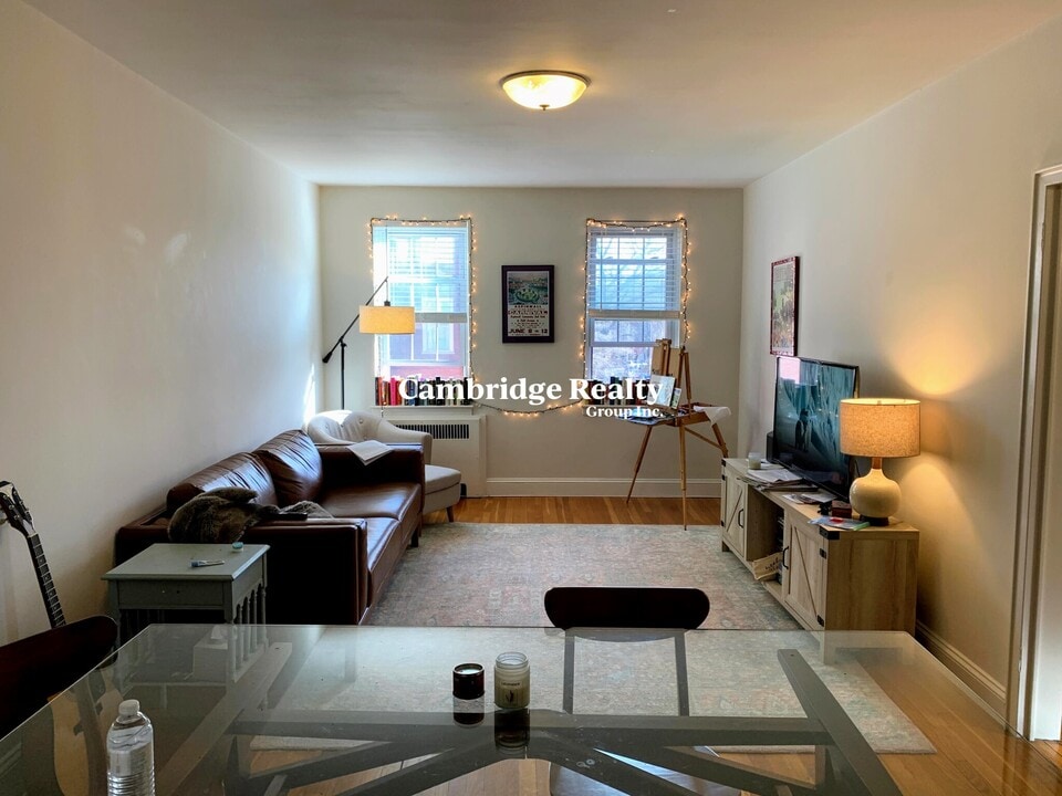 16 Ware St, Unit 32 in Cambridge, MA - Building Photo