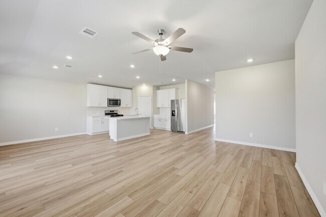 2119 Dunbar Dr in Sherman, TX - Foto de edificio - Building Photo