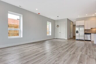 3648 N Central Ave in Chicago, IL - Building Photo - Building Photo
