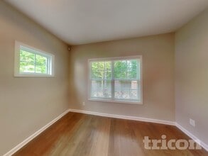 30 Doolittle Ct in Newnan, GA - Building Photo - Building Photo