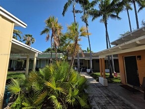 809 NE 17th Ave in Fort Lauderdale, FL - Building Photo - Building Photo