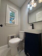 764 E Clark Cir in Orange, NJ - Foto de edificio - Building Photo