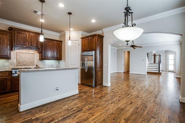 property at 5606 Ellsworth Ave