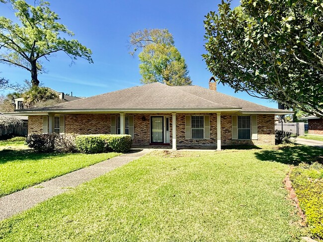 property at 15021 7 Pines Ave