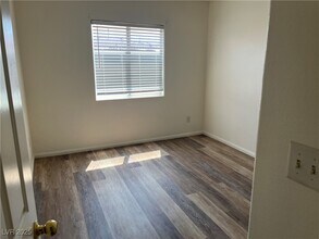 4061 Asante Cove St in Las Vegas, NV - Building Photo - Building Photo