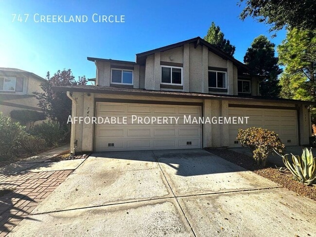property at 747 Creekland Cir