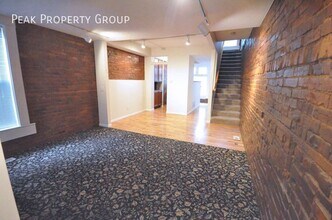 1216 Indianola Ave in Columbus, OH - Building Photo - Building Photo