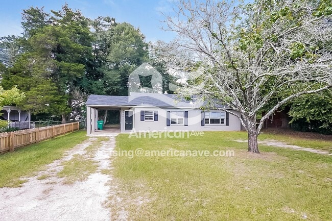 property at 3406 Seneca Ave