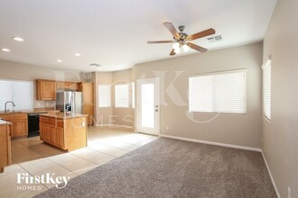 3723 Prairie Orchid Ave in North Las Vegas, NV - Building Photo - Building Photo