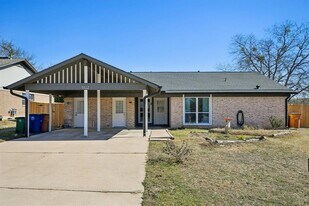 9413 Quail Meadow Dr in Austin, TX - Building Photo