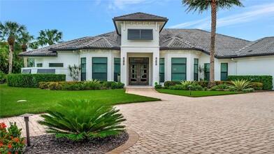 11238 5 Oaks Ln in Naples, FL - Building Photo - Building Photo