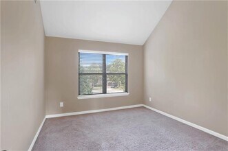 958 Nevis Way in Mcdonough, GA - Building Photo - Building Photo