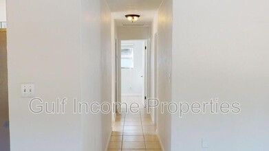 2200 Floyd St in Sarasota, FL - Building Photo - Building Photo