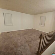 1707 Samantha Dr in Oxford, AL - Building Photo - Building Photo