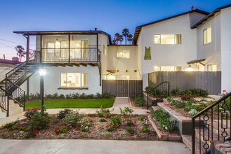 Leland Apartments in La Jolla, CA - Building Photo - Building Photo