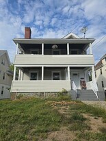 31 Harrison St in New Britain, CT - Building Photo