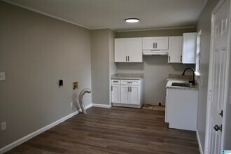 3720 Howard Ave SW in Birmingham, AL - Building Photo - Building Photo