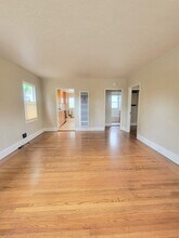 1930 Belmont Ct in Santa Rosa, CA - Building Photo - Building Photo