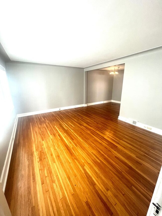 1913-1915 Woodland Ave in Duluth, MN - Building Photo - Building Photo