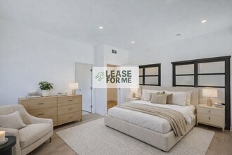 449 Le Doux Rd in Los Angeles, CA - Building Photo - Building Photo