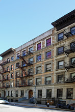 159 West 80th St in New York, NY - Building Photo - Building Photo